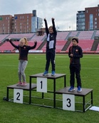 T9 keihäs, Ruut hopeaa ja Viivi pronssia 